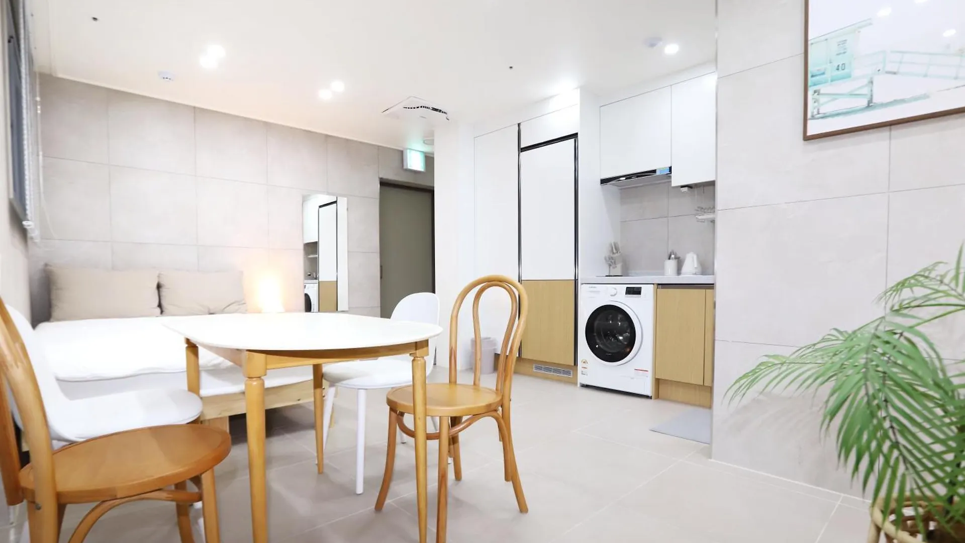 Apartment_Trust Seoul Apartment